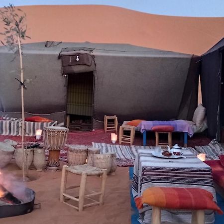Gambi Camp Hotel Adrouine Buitenkant foto