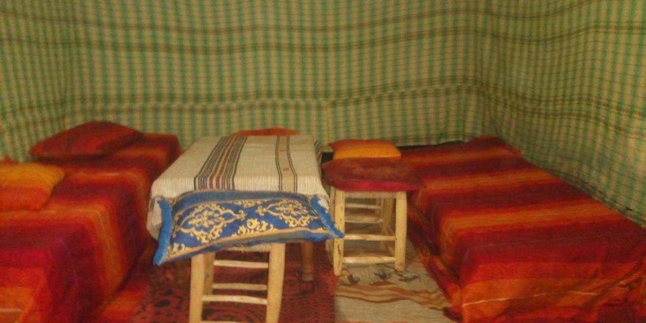 Gambi Camp Hotel Adrouine Buitenkant foto