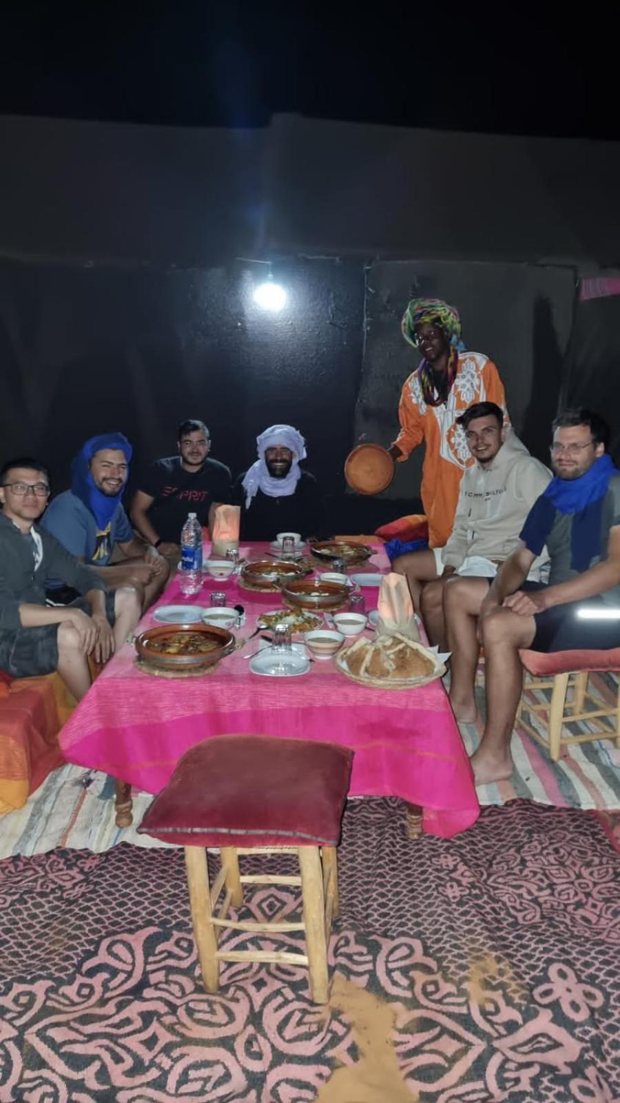 Gambi Camp Hotel Adrouine Buitenkant foto